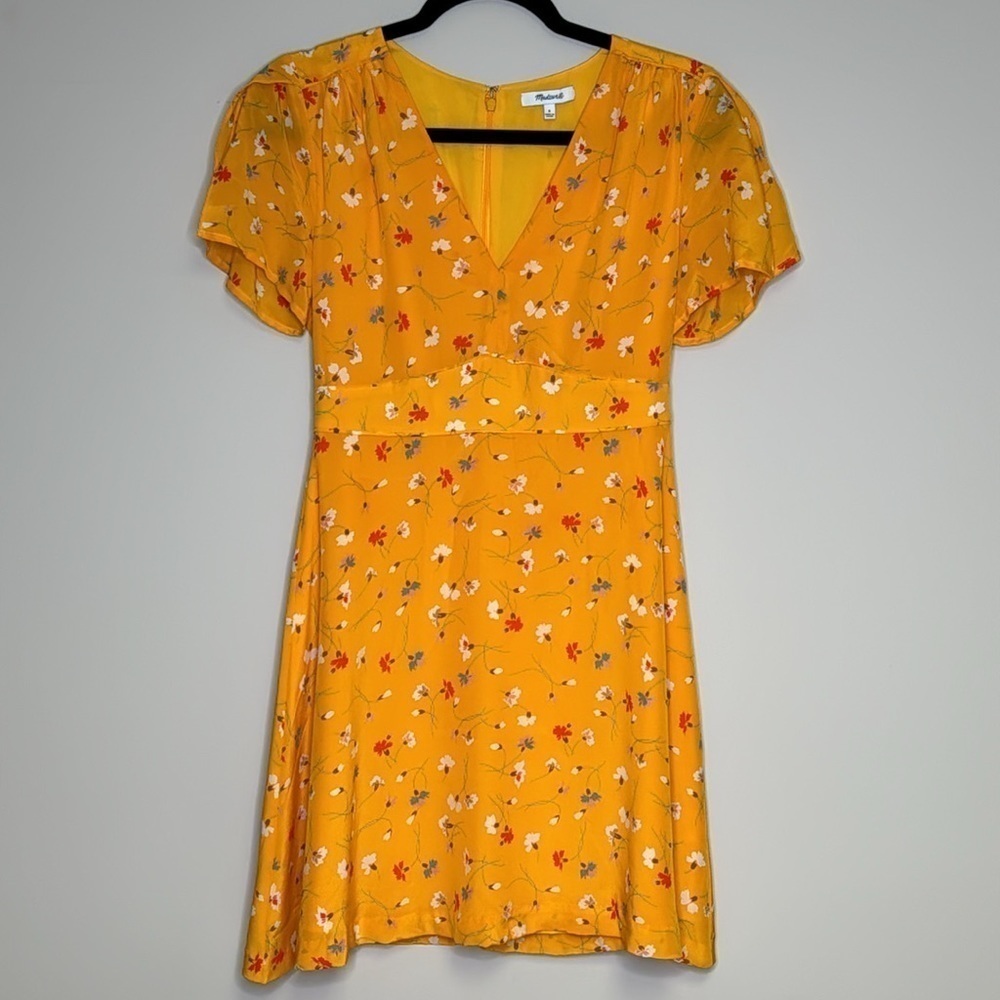 Madewell Silk Belladonna Dress in Painted Carnations 0 - Picture 2 of 8